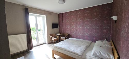 Comfort Double or Twin Room