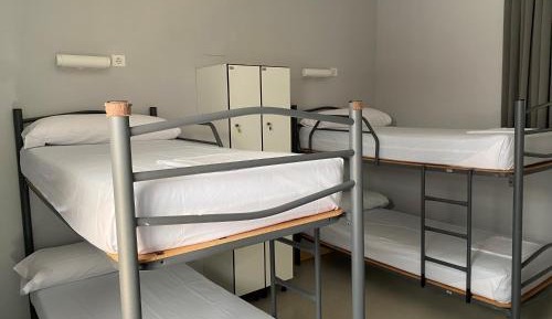 Quadruple Room with Private Bathroom