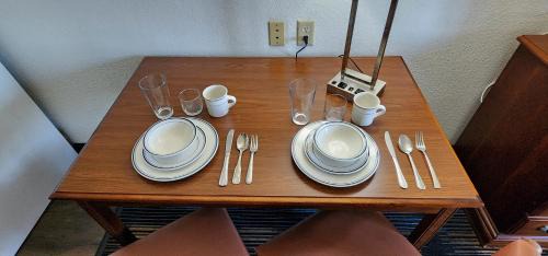 Standard Suite - Non-Smoking