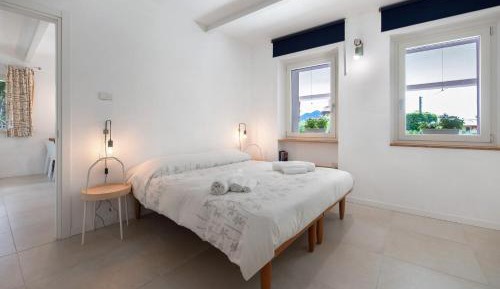 Superior One-Bedroom Apartment