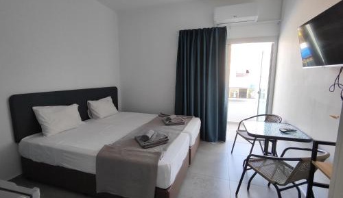Double or Twin Room with City View