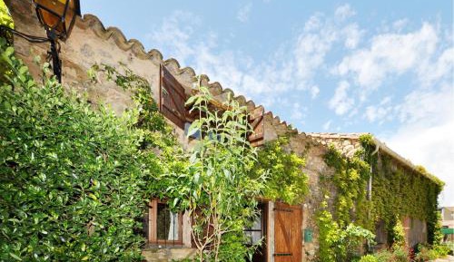 One-Bedroom Holiday Home