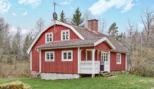 Four-Bedroom Holiday Home