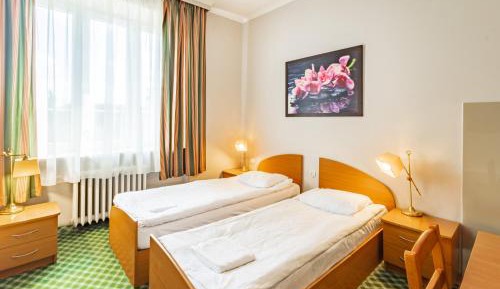 Standard Quadruple Studio with Kitchenette