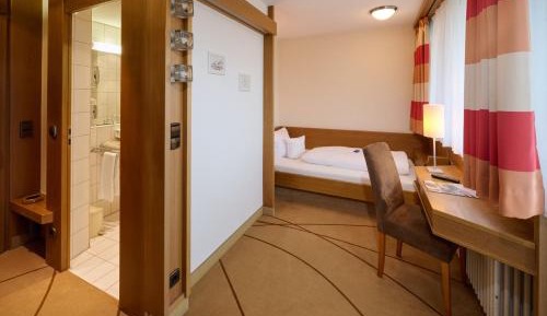 Time Travel Room