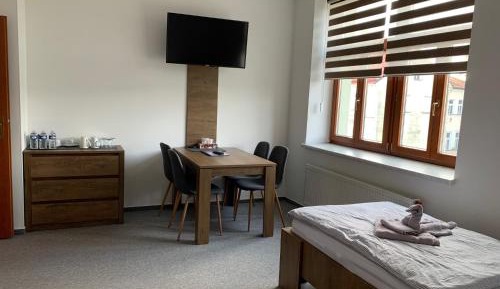Quadruple Room with Private Bathroom