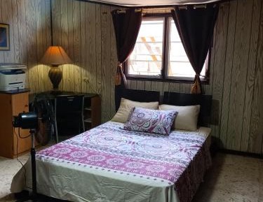 Queen Room
