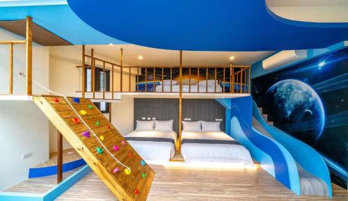 Family Suite with Balcony