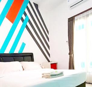 Standard Queen Room