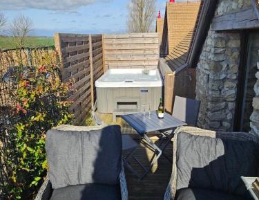 Apartment with Jacuzzi
