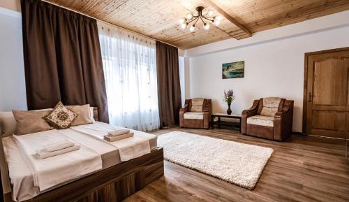 Large Double Room