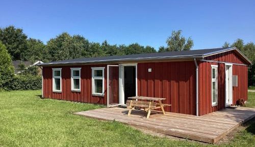 Three-Bedroom Holiday Home 