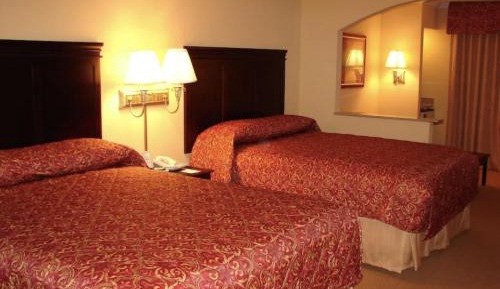Standard Queen Room with Two Queen Beds - Non Smoking 