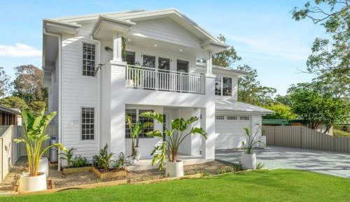 Six-Bedroom House