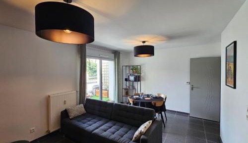 One-Bedroom Apartment with Terrace