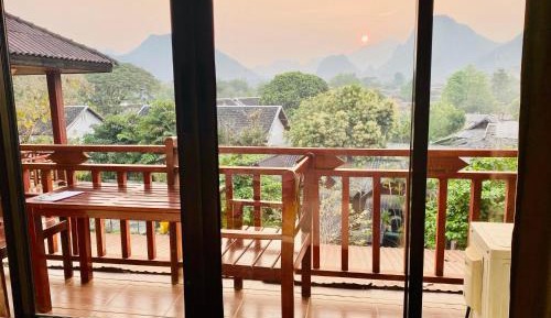 Family Room with Mountain View