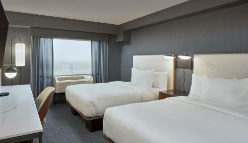 Standard Queen Room with Two Queen Beds