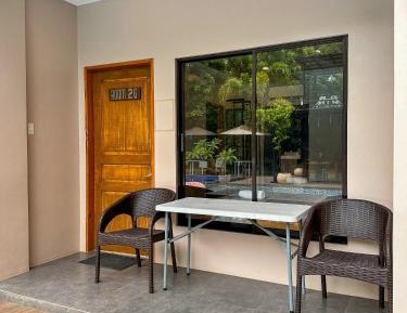 Triple Room with Pool View