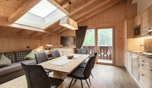 Three-Bedroom Premium Apartment with Balcony