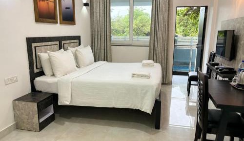 King Room with Balcony