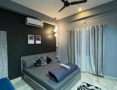 Double Room with Balcony (2 Adults + 1 Child)