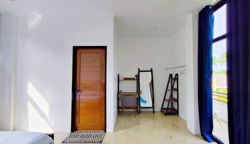 Queen Room with Balcony