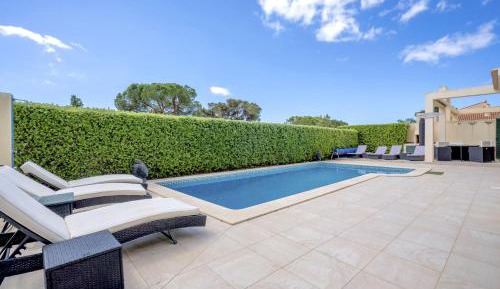 Deluxe Villa