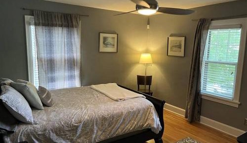 Queen Room with Shared Bathroom