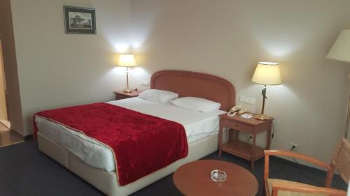 Economy Double Room