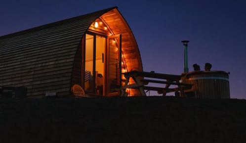 Standard Cabin with Hot Tub