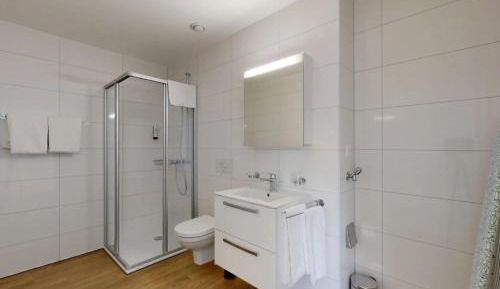 Suite with Lake View