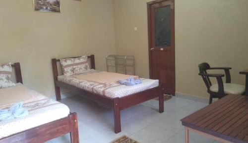 Twin Room with Bathroom