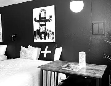 Queen Room