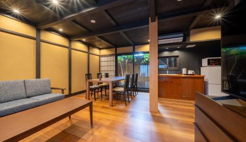 Suite with Garden View