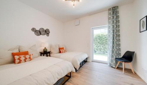 Two-Bedroom Apartment with Terrace