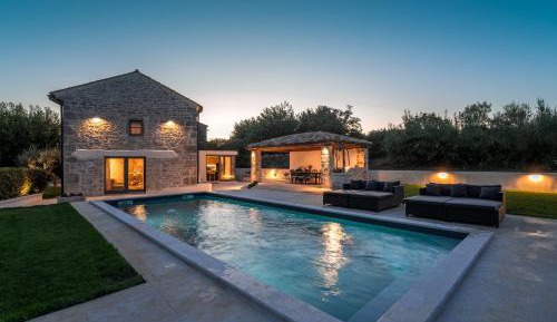 Superior Villa