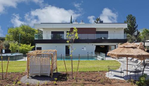 Seven-Bedroom House