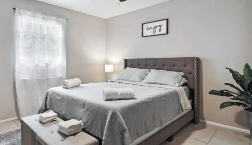 One-Bedroom House