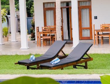 King Room with Pool View