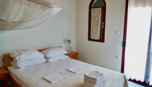 Deluxe Double Room with Balcony and Sea View