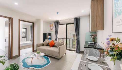 Two-Bedroom Deluxe Apartment with Balcony