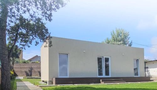 One-Bedroom House