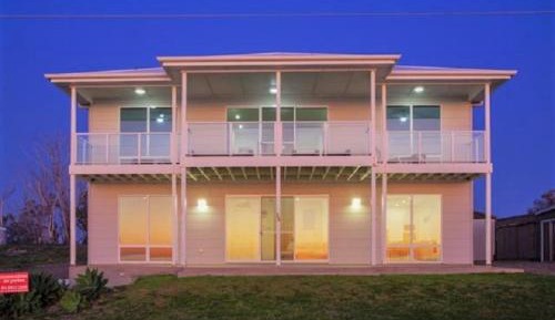Four-Bedroom Holiday Home
