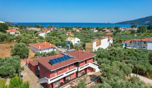 Deluxe Double Room with Side Sea View