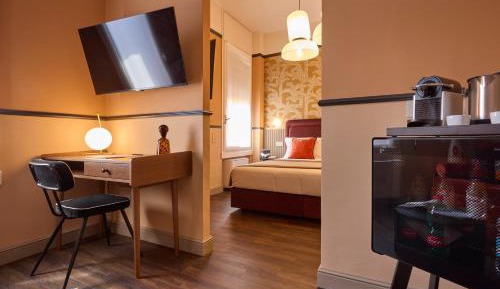 Superior King Suite