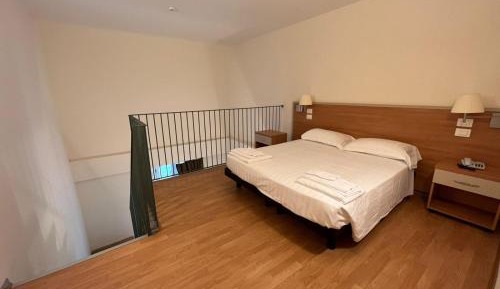 Mezzanine Standard Double or Twin Room 