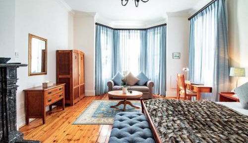 Superior Family Room