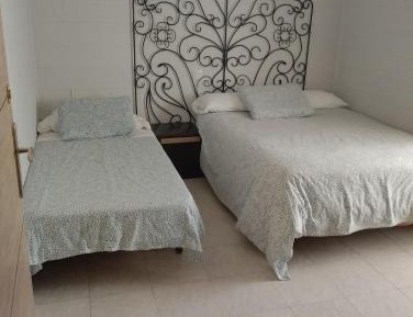 Triple Room with Private Bathroom