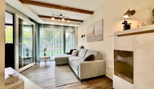 One-Bedroom Apartment with Garden