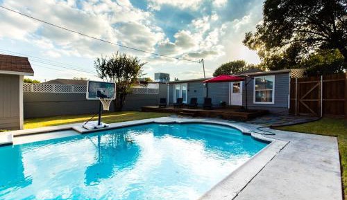 Four-Bedroom Holiday Home